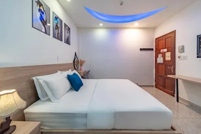 The Eros Hotel – 사진 4