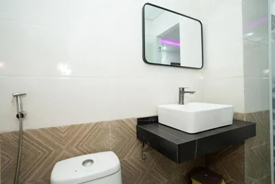 The Eros Hotel – 사진 7