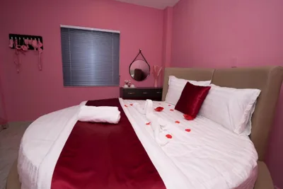 The Eros Hotel – 사진 15